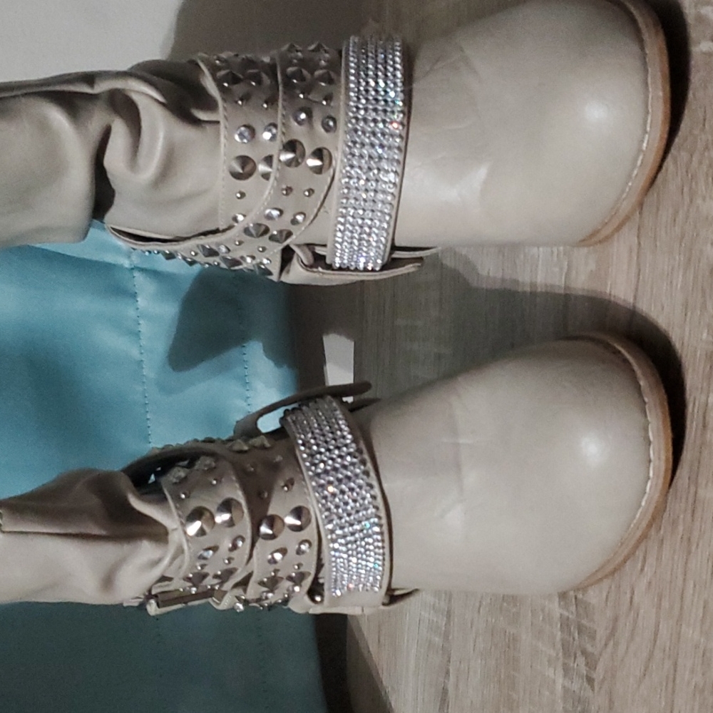 Bling cowboy boots